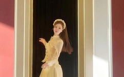 我的小兔兔被男生咬着的感觉